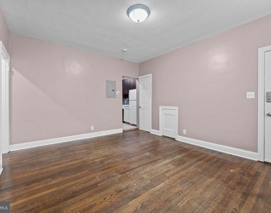 1617 F Street Ne - Photo Thumbnail 9