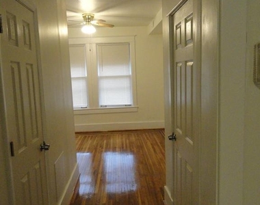 439 Quincy Street Nw - Photo Thumbnail 5