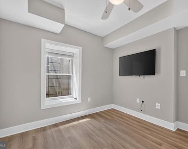 1350 Nicholson Street Nw - Photo Thumbnail 7