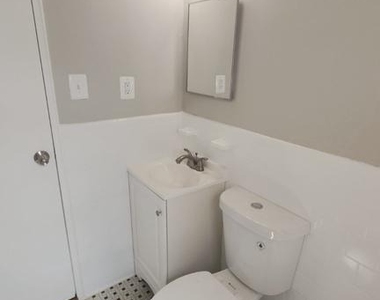920 Madison Street Nw - Photo Thumbnail 13
