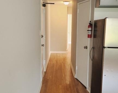 920 Madison Street Nw - Photo Thumbnail 6