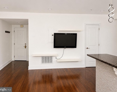 1352 Longfellow Street Nw - Photo Thumbnail 7