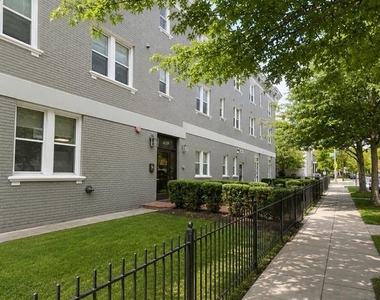 1352 Longfellow Street Nw - Photo Thumbnail 3