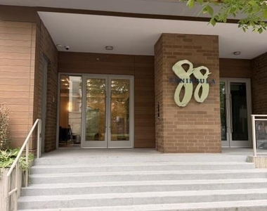 88 V Street Sw - Photo Thumbnail 1