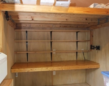5411 Hudson St - Photo Thumbnail 22