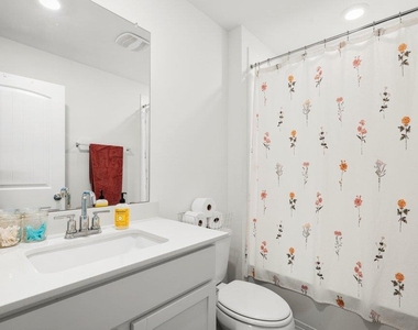151 Galanthus Ct - Photo Thumbnail 15