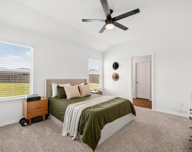 151 Galanthus Ct - Photo Thumbnail 10