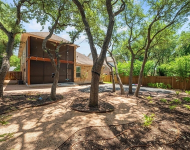 10820 Sky Rock Dr - Photo Thumbnail 21