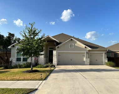 240 Brentwood Dr - Photo Thumbnail 18