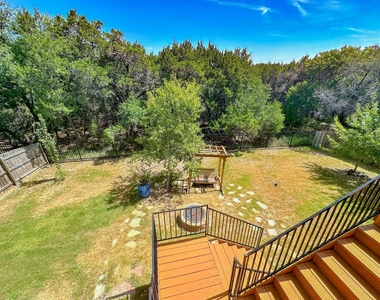 240 Brentwood Dr - Photo Thumbnail 34