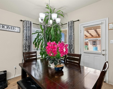 113 Reagor Dr - Photo Thumbnail 5