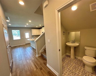 1624 Caballo Blanco Rd - Photo Thumbnail 2