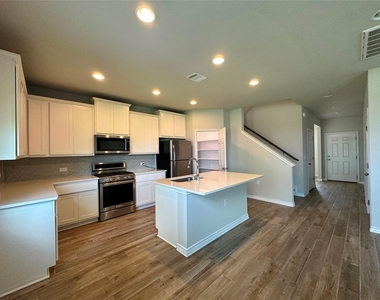 1624 Caballo Blanco Rd - Photo Thumbnail 3