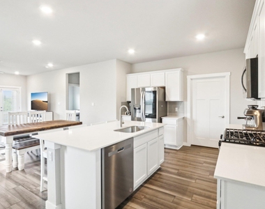 1208 Tipton St - Photo Thumbnail 19