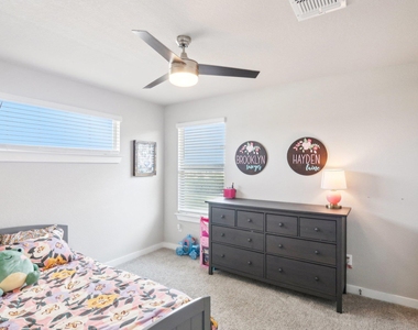 1208 Tipton St - Photo Thumbnail 37