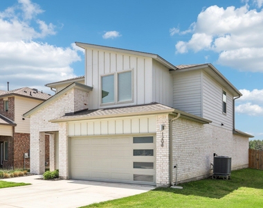 1208 Tipton St - Photo Thumbnail 1