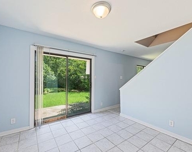 8524 Dryfield Dr - Photo Thumbnail 8