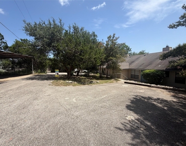 11101 Oak Branch Dr - Photo Thumbnail 1