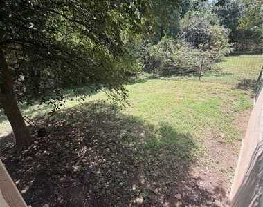11101 Oak Branch Dr - Photo Thumbnail 15