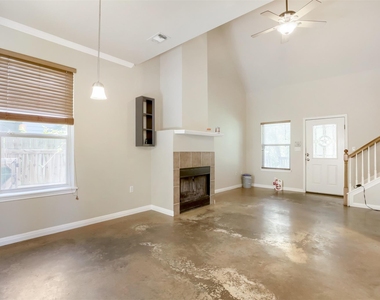 15314 Oklahoma St - Photo Thumbnail 1