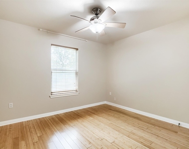 15314 Oklahoma St - Photo Thumbnail 5