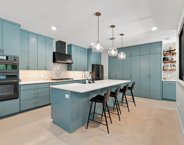 4801 Munson St - Photo Thumbnail 9