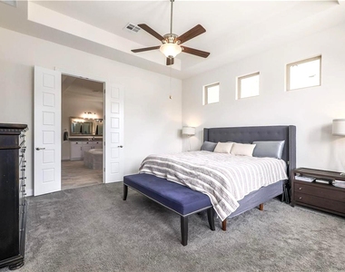 1408 Saddlespur Ln - Photo Thumbnail 12