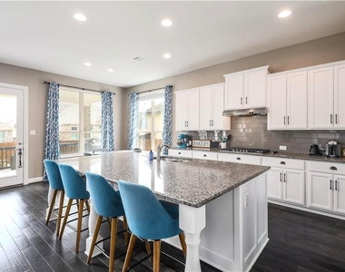 1408 Saddlespur Ln - Photo Thumbnail 6