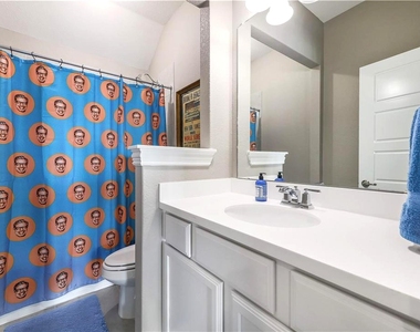 1408 Saddlespur Ln - Photo Thumbnail 19