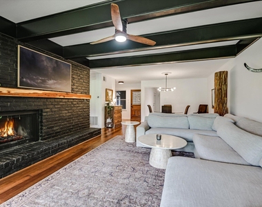 11125 Pinehurst Dr - Photo Thumbnail 4