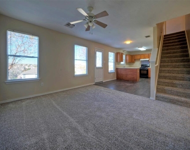 257 Prairie Verbena Dr - Photo Thumbnail 9