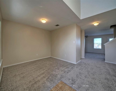 257 Prairie Verbena Dr - Photo Thumbnail 2