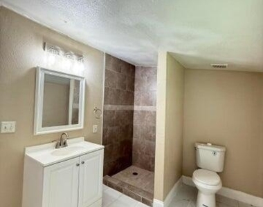 8515 Maple Street - Photo Thumbnail 8