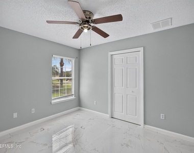 490 Hillside Drive - Photo Thumbnail 25