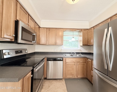 3983 Post Oak Road N - Photo Thumbnail 8