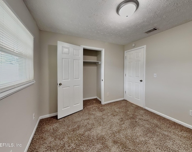 3540 Calvados Avenue - Photo Thumbnail 14