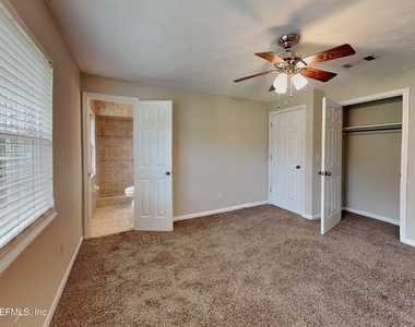 3540 Calvados Avenue - Photo Thumbnail 11