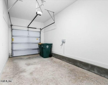 5322 Legacy Pines Way - Photo Thumbnail 23