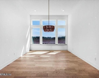5322 Legacy Pines Way - Photo Thumbnail 3