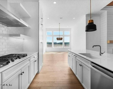 5322 Legacy Pines Way - Photo Thumbnail 9