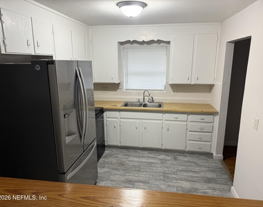 7244 Sandhurst Road S - Photo Thumbnail 16