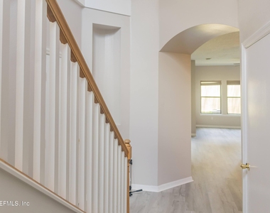 258 Beech Brook Street - Photo Thumbnail 6