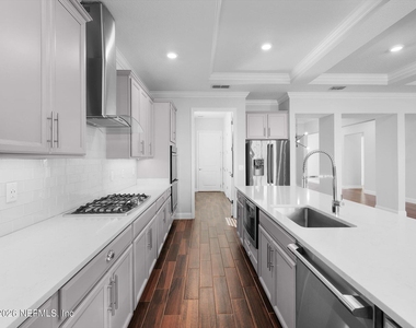 13461 Nogal Lane - Photo Thumbnail 5