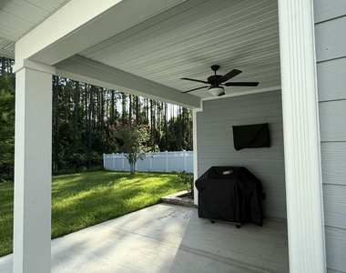 323 Holly Forest Drive - Photo Thumbnail 11