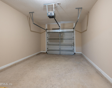 313 Scrub Jay Drive - Photo Thumbnail 32