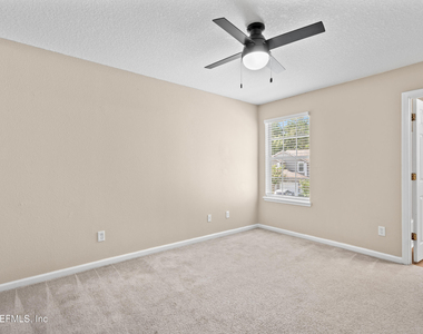 313 Scrub Jay Drive - Photo Thumbnail 21