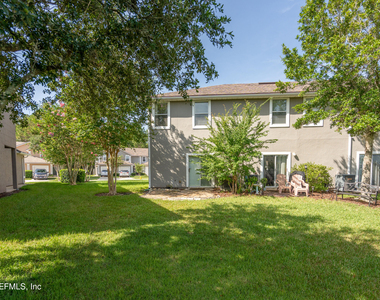 313 Scrub Jay Drive - Photo Thumbnail 4