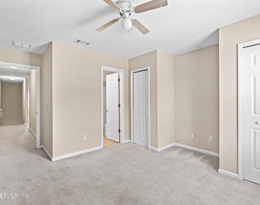 313 Scrub Jay Drive - Photo Thumbnail 20