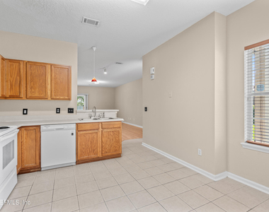 313 Scrub Jay Drive - Photo Thumbnail 16
