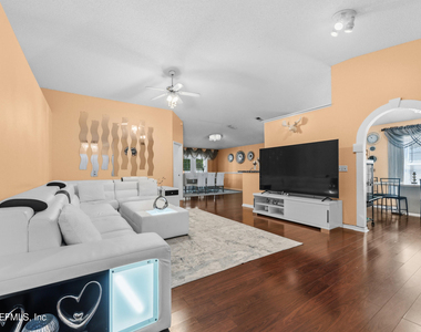 2656 Lantana Lakes Drive E - Photo Thumbnail 2
